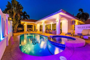 Private 4 Bedroom Pool Villa NG411